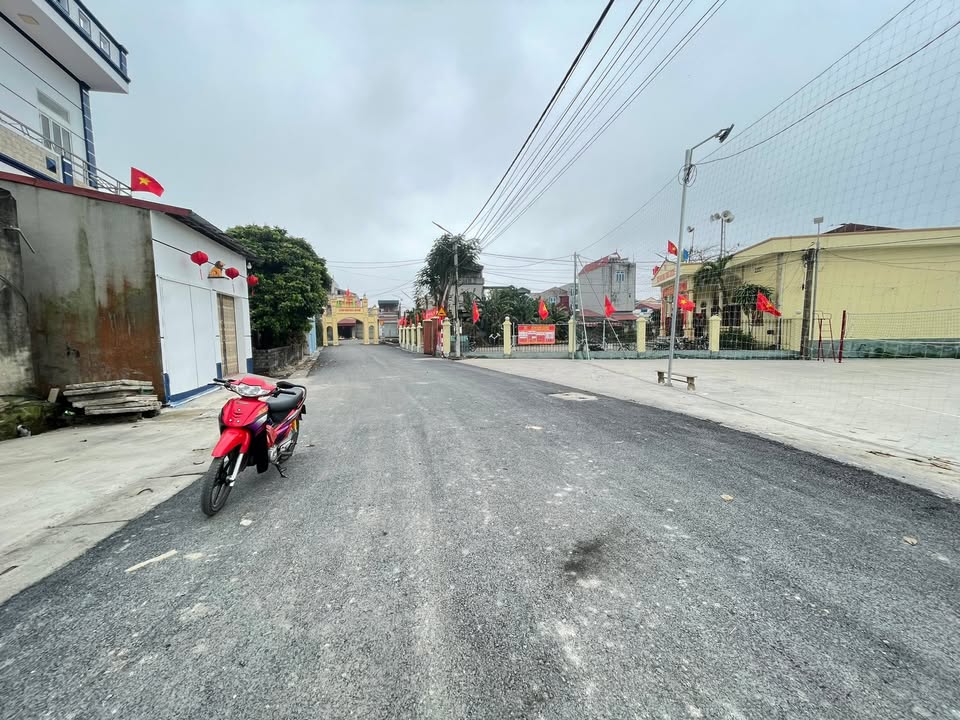 Đất nền Lôi Khê, Bình Giang 82.5m² - Ngay trường học, gần KCN