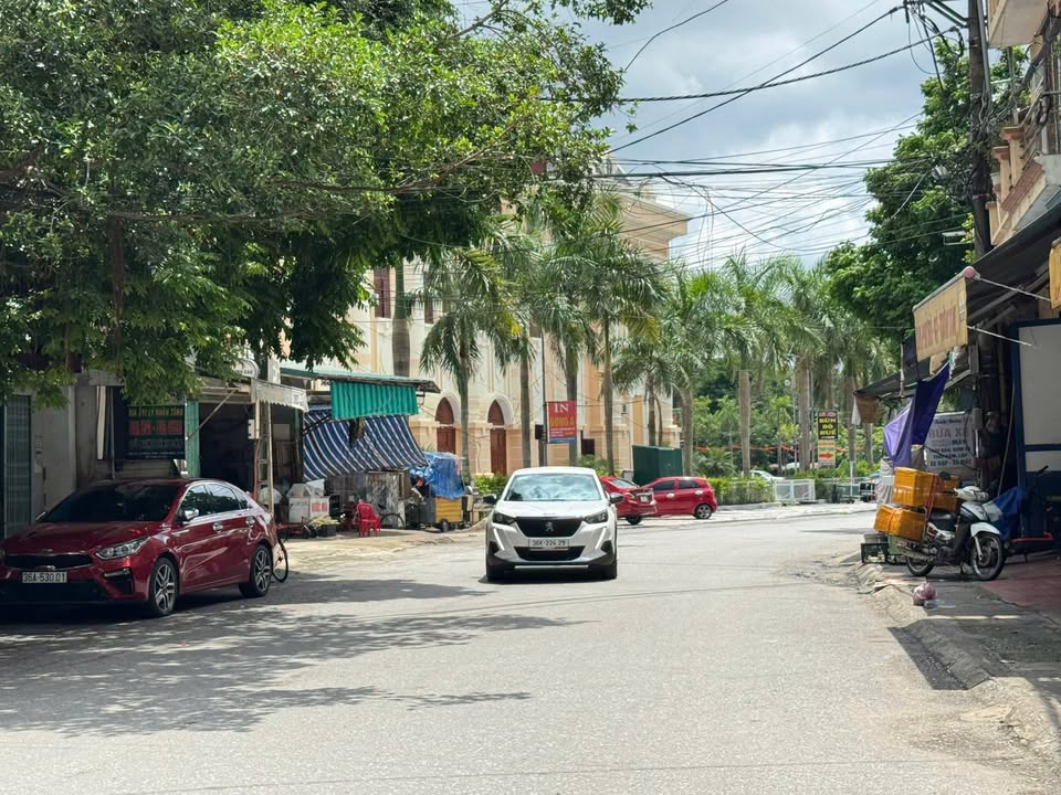 Nhà Phố 4 Tầng Lý Nhân Tông, TP. Thanh Hóa 10 tỷ - Mặt tiền kinh doanh đắc địa!