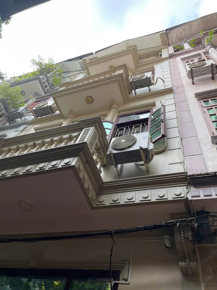 Nhà riêng Cầu Giấy 46m² giá 14 triệu - Sẵn sàng ở ngay!