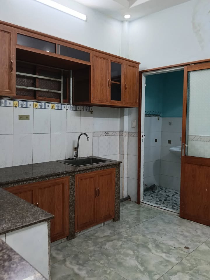 Nhà mặt tiền Hóc Môn 45m² giá 5 triệu - Mặt tiền kinh doanh đắc địa!