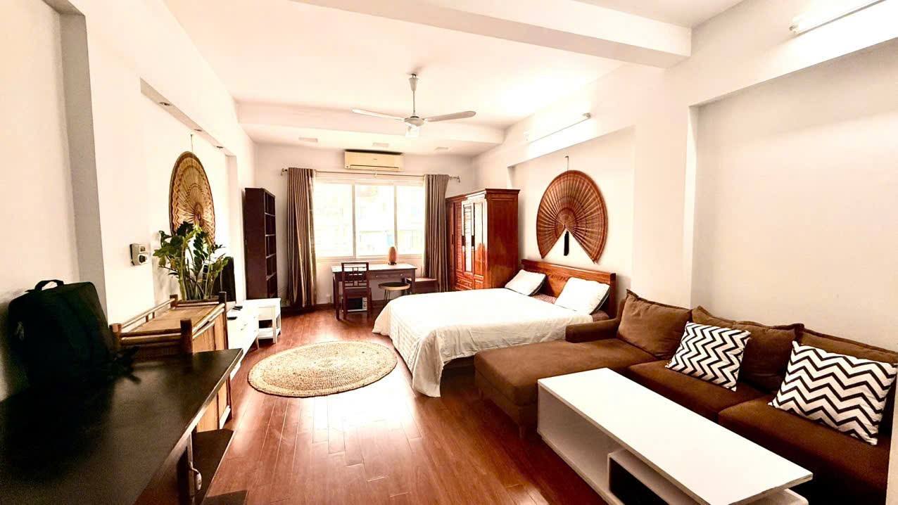 Nhà Mặt Phố Âu Cơ, Tây Hồ 50m² - Mặt tiền kinh doanh đắc địa!