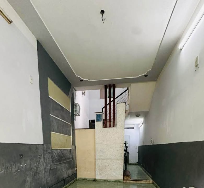 Nhà 2 Tầng Kiệt 32m² Nguyễn Tất Thành, Đà Nẵng - Giá 2.8 Tỷ