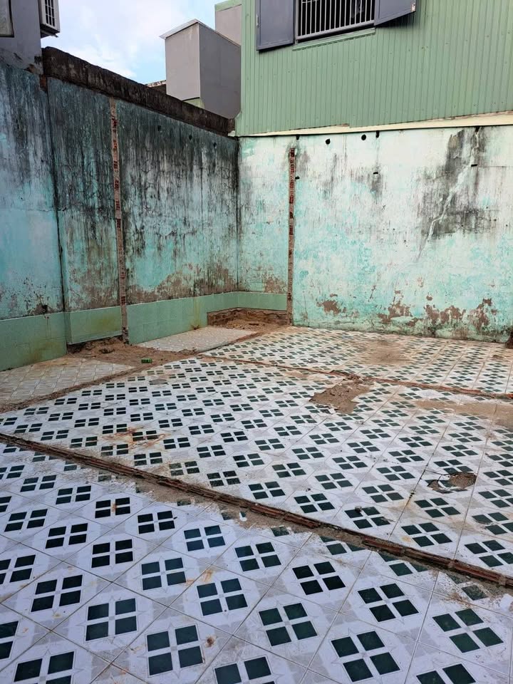 Đất Kiệt Điện Biên Phủ, Thanh Khê - 63m² Vuông Vắn, Giá 3.2 Tỷ