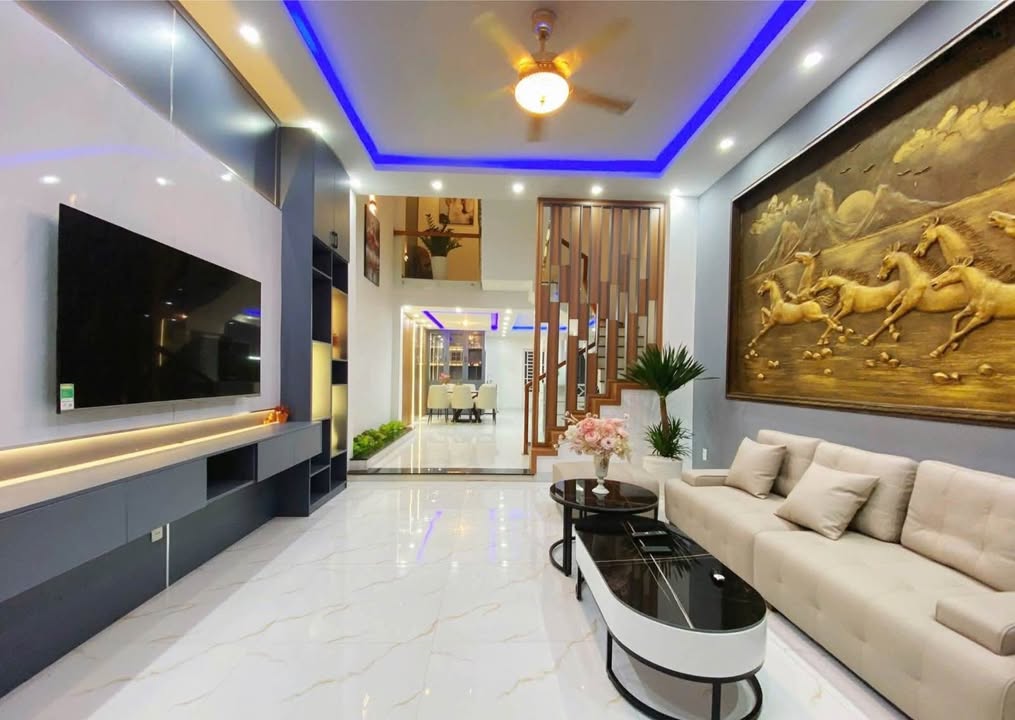 Nhà Phố Vũ Quỳnh, Thanh Khê 85m² - Mặt tiền kinh doanh sầm uất!
