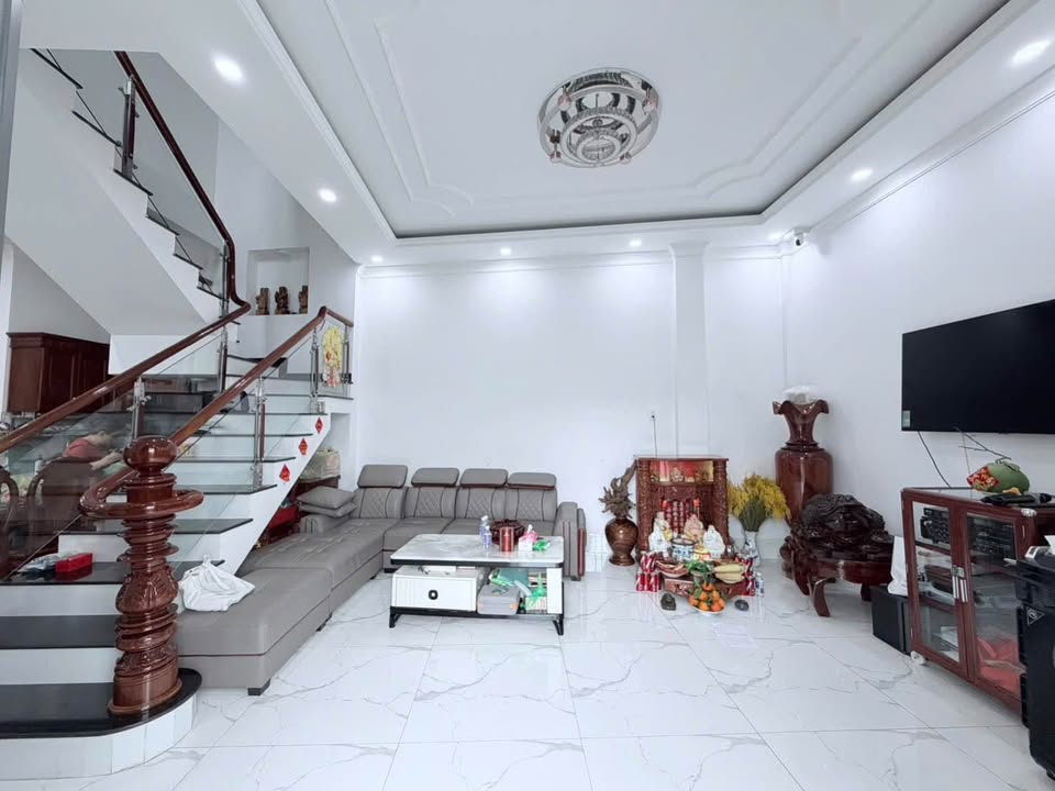 Nhà Phố Phường Phước Hậu Vĩnh Long 69m² - Mặt tiền kinh doanh đắc địa!