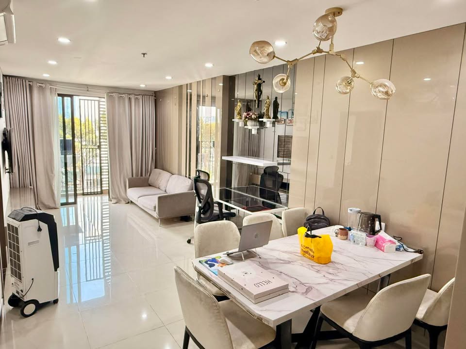 Cho thuê căn hộ 3PN Phú Thạnh, Tân Phú - Full nội thất, giá tốt