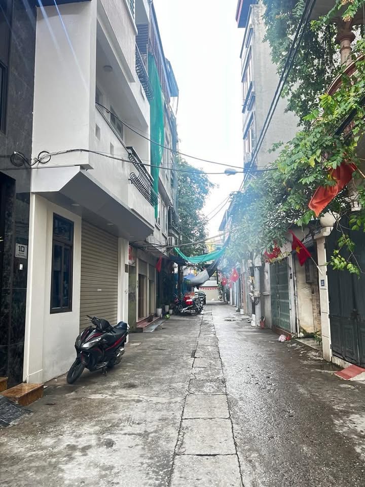 Nhà Phố Kim Giang, Hoàng Mai 51m² – Mặt tiền kinh doanh, thang máy!