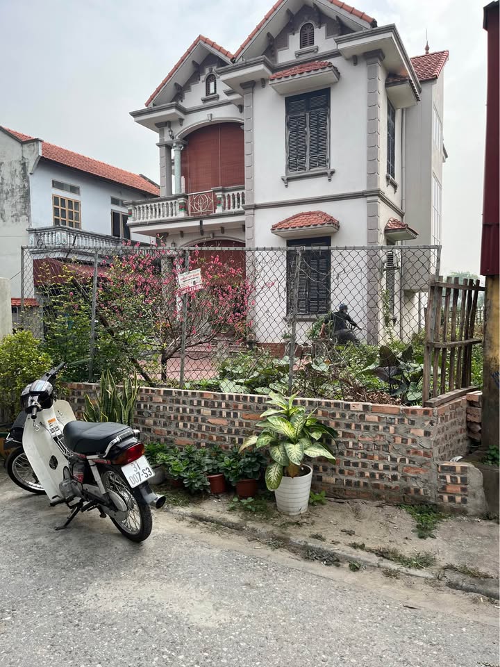 Đất nền Cự Khối Long Biên 56m² giá 6 tỷ - Sổ đỏ chính chủ!