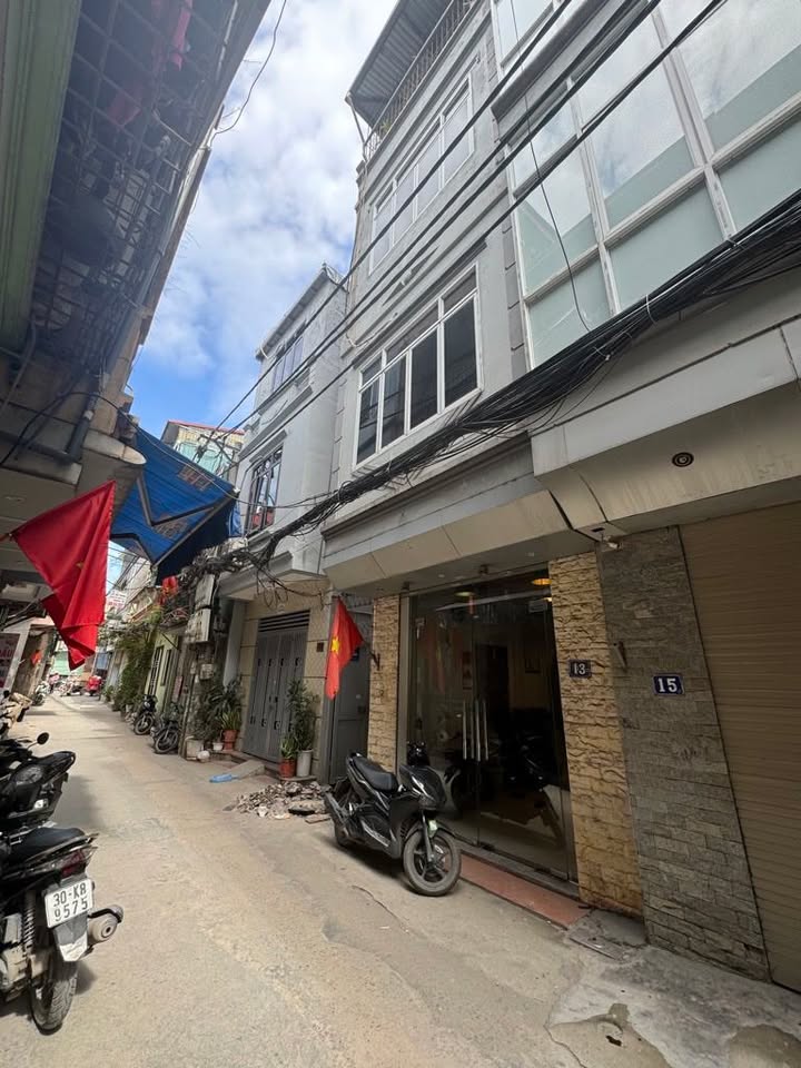 Nhà Phố Bùi Xương Trạch 35m² 5 tỷ - Ô tô vào tận nhà, kinh doanh nhỏ!