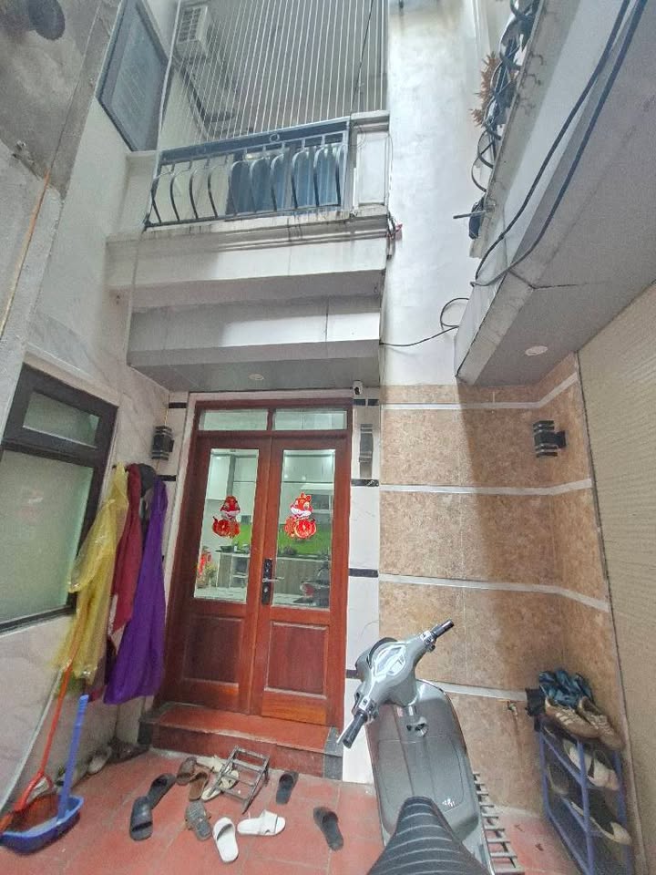 NHÀ RIÊNG Bùi Xương Trạch 32m² - Dòng tiền 18 triệu/tháng - Sẵn sàng ở!