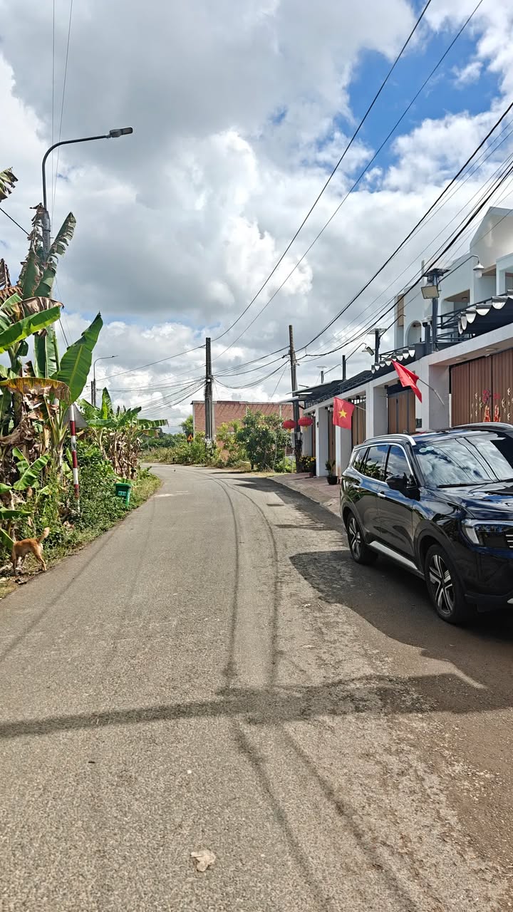 Đất thổ cư 143m² mặt tiền đường nhựa, Phường Long Khánh, TP.HCM - 850 triệu