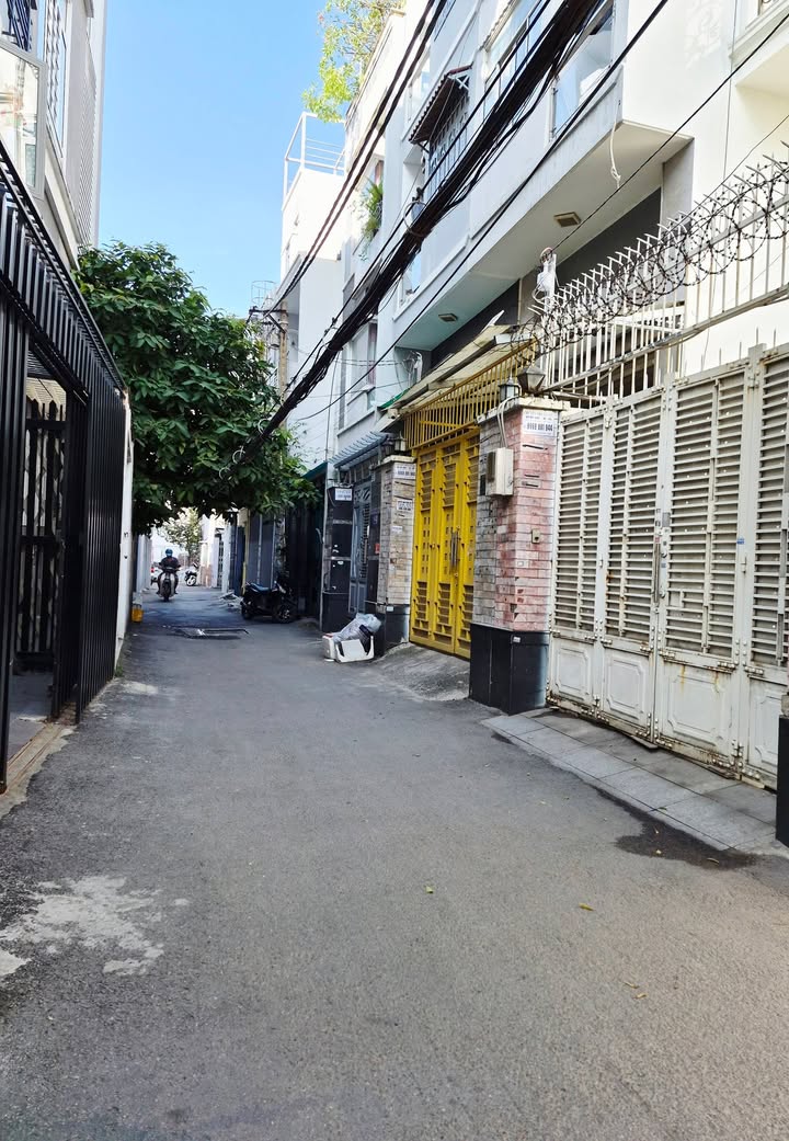 Nhà riêng Bình Thạnh 77m² giá 9 tỷ - Sẵn sàng ở ngay Phan Văn Trị!