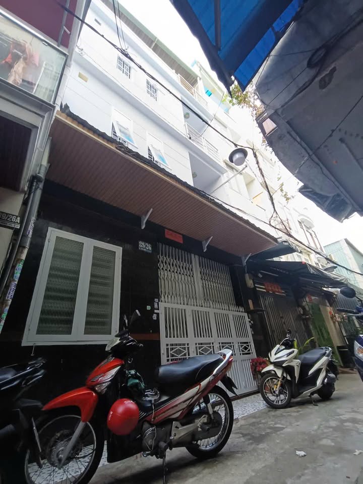 Nhà riêng Quận 11 46.7m² - Sẵn sàng ở ngay!