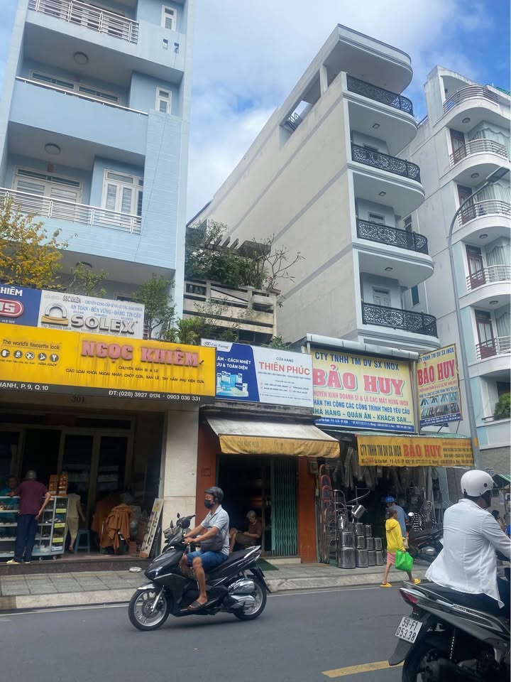 Nhà Phố Sư Vạn Hạnh, Q10, 90m² - Mặt tiền kinh doanh đắc địa!