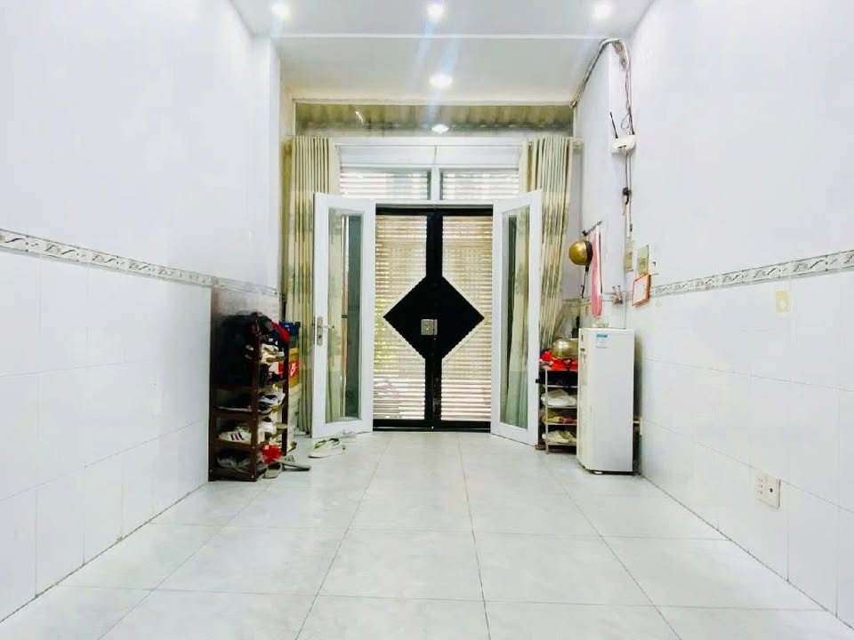 Nhà Hẻm Xe Hơi Lê Hồng Phong, Quận 10 - 4 Tầng 36m², Giá 9.18 Tỷ