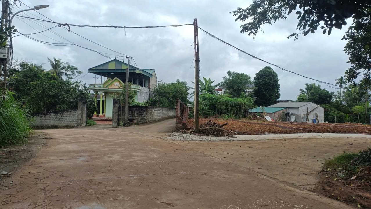 Đất Lập Thạch Vĩnh Phúc 108m² - Sổ đỏ sẵn sàng, chỉ nhỉnh 700tr