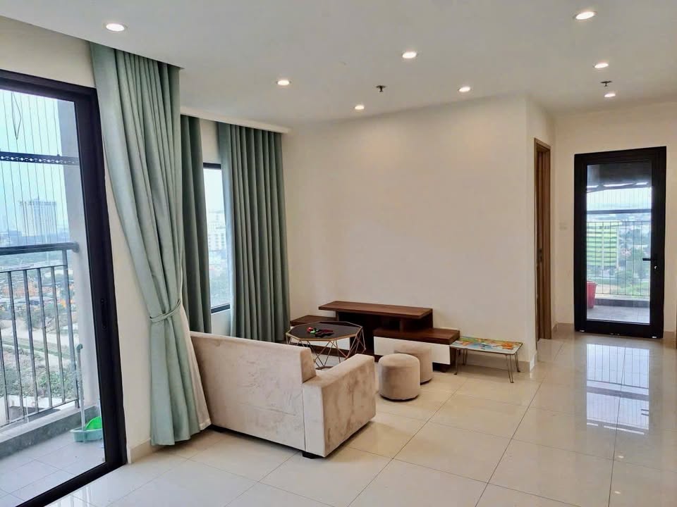 Căn hộ Vinhomes Smart City Tây Mỗ 2PN giá 10 triệu - An ninh 24/7