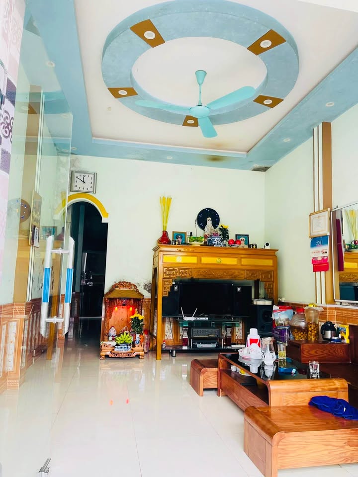 Nhà riêng Đường Nguyễn Trãi, Hà Giang 100m² chỉ 1.8 tỷ - Sổ hồng sẵn!