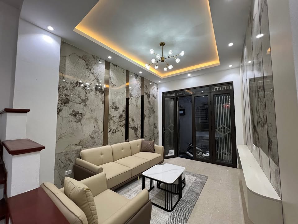 Nhà riêng Văn Quán, Hà Đông 40m² - Vị trí đẹp, sẵn sàng ở ngay!