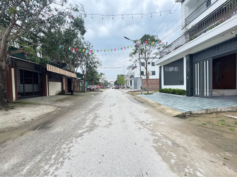 Đất nền 94.4m² hướng Đông Nam, Khối 8 Nghi Phú, gần Ngã tư Sân bay