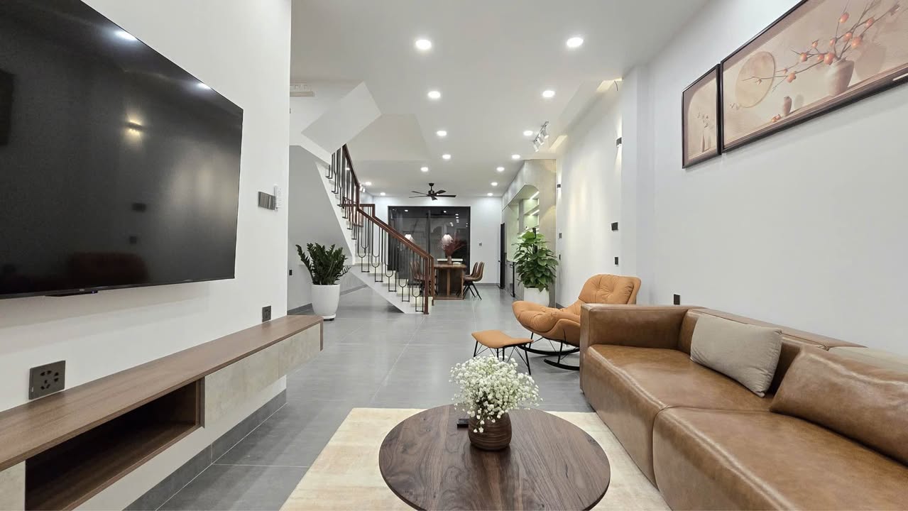 Nhà riêng KĐT Mỹ Gia Gói 5 Nha Trang 100m² - Thiết kế hiện đại!