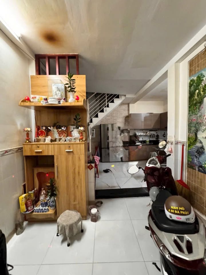 Nhà Bùi Đình Tuý Bình Thạnh 36m² giá 4.5 tỷ - Sẵn sàng ở ngay!