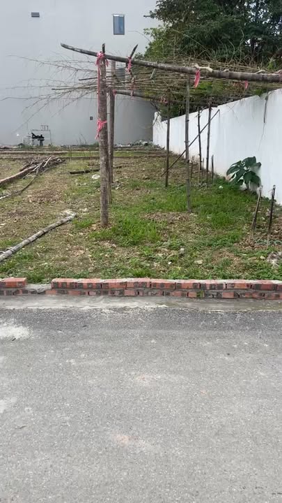 Đất nền Gia Bình Bắc Ninh 82m² giá 2 tỷ - Sổ đỏ chính chủ!