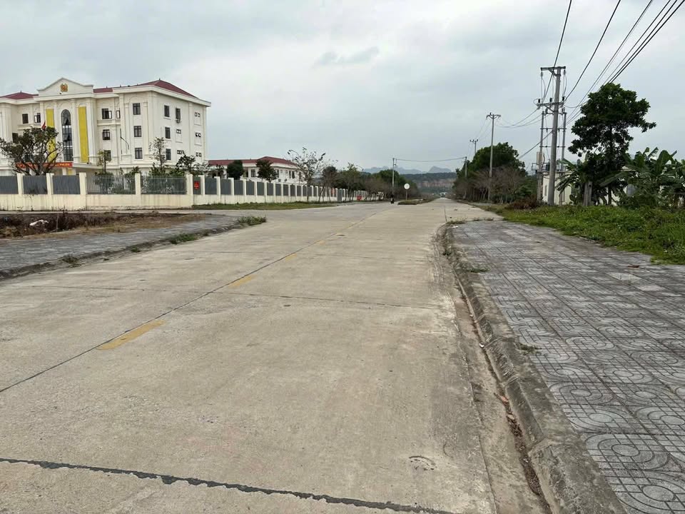 Đất nền Phố Thống Nhất Gia Viễn 85m²/lô giá 1.3 tỷ - Sổ đỏ chính chủ!