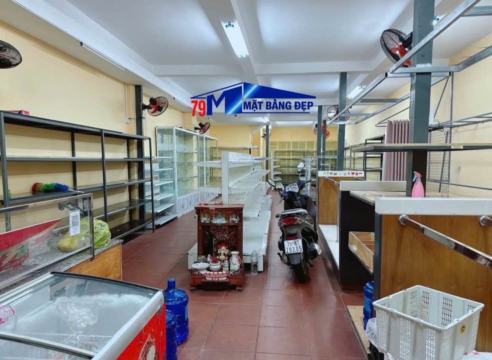 Mặt Bằng Kinh Doanh Dốc Đại Học Nha Trang 120m² - Giá Tốt