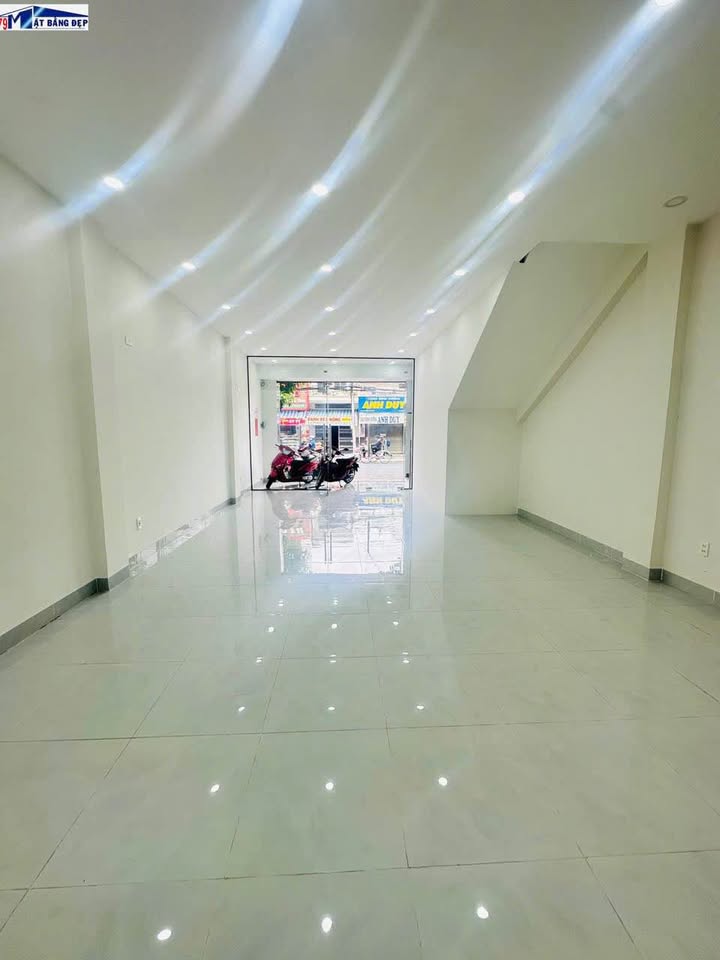 Mặt bằng Trần Nhật Duật Nha Trang 100m² - Mặt tiền kinh doanh