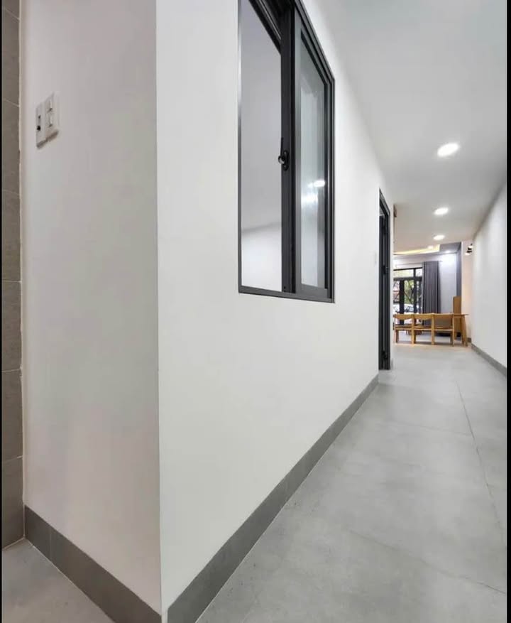 Nhà phố Đường Tiểu La, Hải Châu 45m² - Mặt tiền kinh doanh đắc địa!