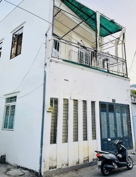 Mặt Tiền Đường Số 6, TP Thủ Đức - 12.4m² Sổ Hồng Riêng, Giá 5 Tỷ