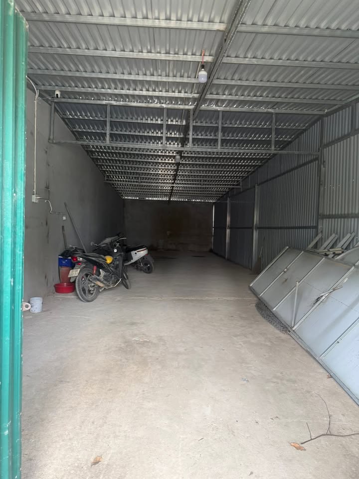 Kho cho thuê 100m² Quảng Thành, Thanh Hóa - Hoạt động ngay!