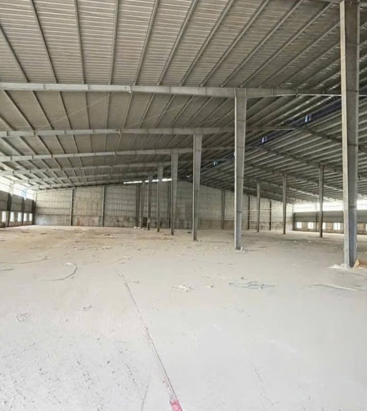 Cho thuê xưởng Thiện Tân 4.000m² giá 200tr - Ô tô ra vào