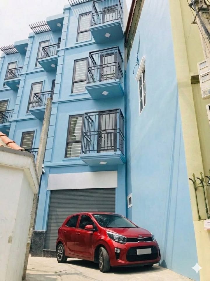 Nhà Riêng Nhổn 35m² - Ô Tô Vào Tận Nhà - Chỉ 6 Tỷ!