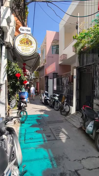 Nhà riêng Hoàng Diệu 65m² - Ô tô tận cửa, chính chủ bán!