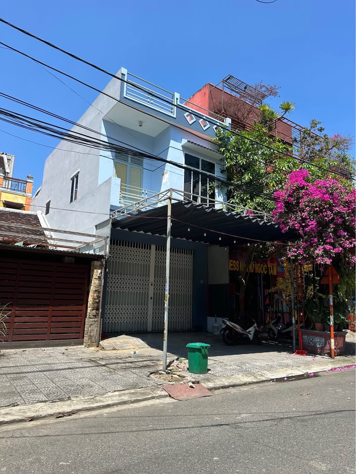 Bán nhà mặt tiền Hoàng Đức Lương 100m² - Vị trí đẹp giá tốt hiếm có!