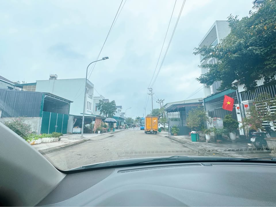 Đất nền Hòa Lạc Móng Cái 100m² - Tiềm năng tăng giá vượt trội!