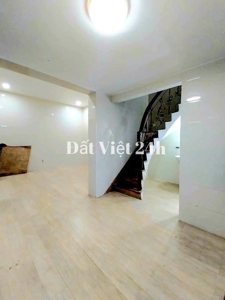 Nhà riêng Phố Cầu Đất, Ngô Quyền 5.5 triệu - Full nội thất!