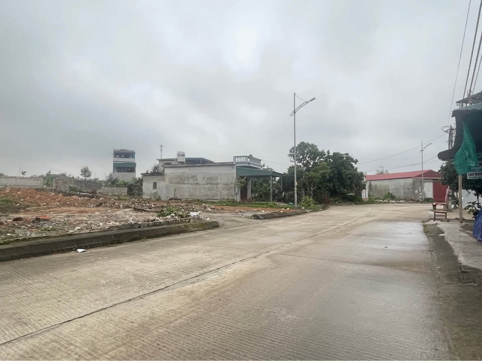 Đất nền Uông Bí 81m² - Sổ đỏ chính chủ, tiềm năng tăng giá!