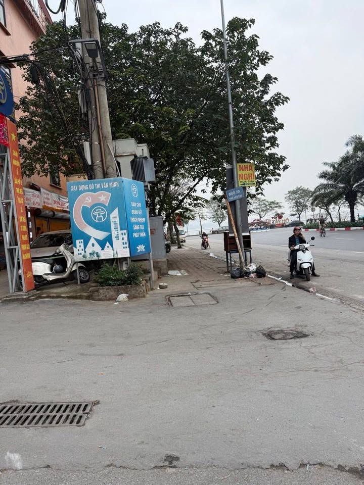 Bán đất Phường Bưởi, Ba Đình 45m² - Mặt tiền kinh doanh, ô tô vào nhà