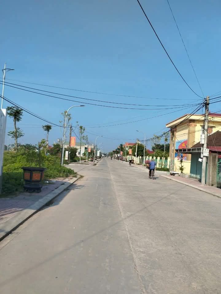 Bán Đất Mặt Tiền Kim Mỹ, Ninh Bình 120m² Hướng Nam - Sổ Đỏ Sẵn Sàng