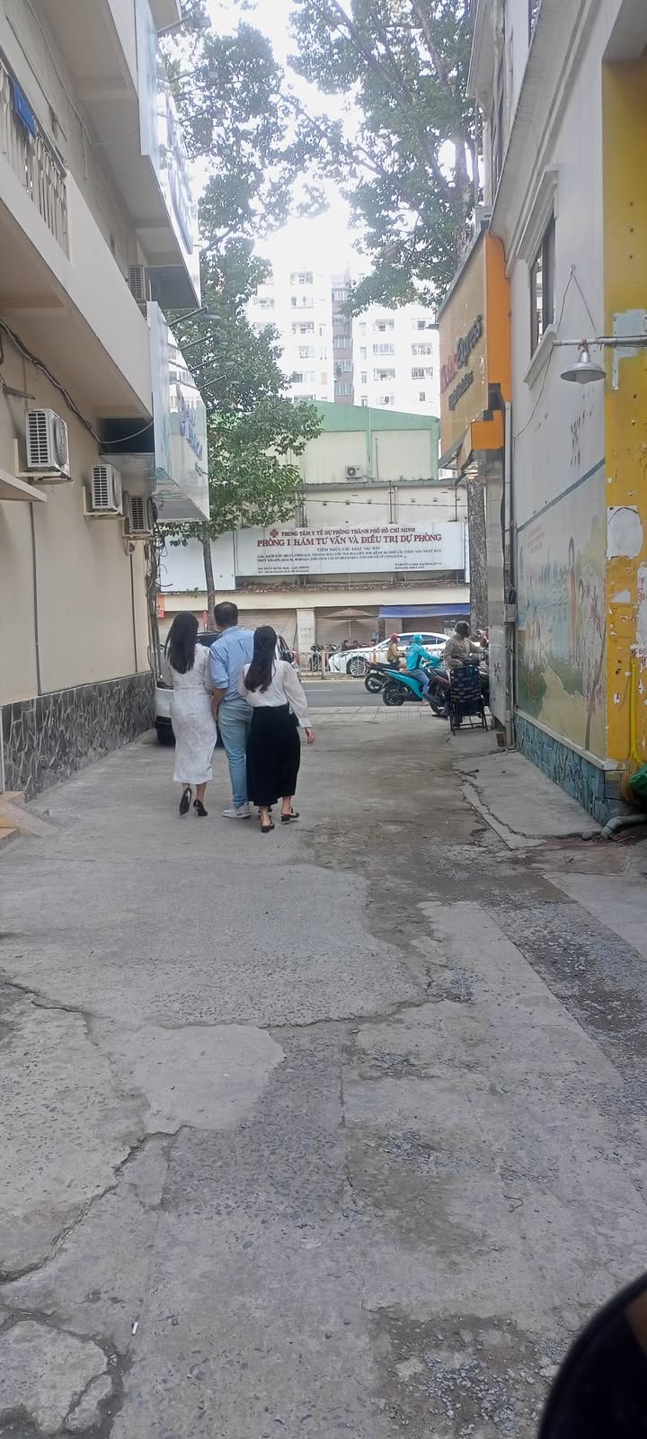 Cho thuê nhà hẻm 8m Trần Hưng Đạo, Quận 5 - 30m² - Giá 12 Triệu/tháng