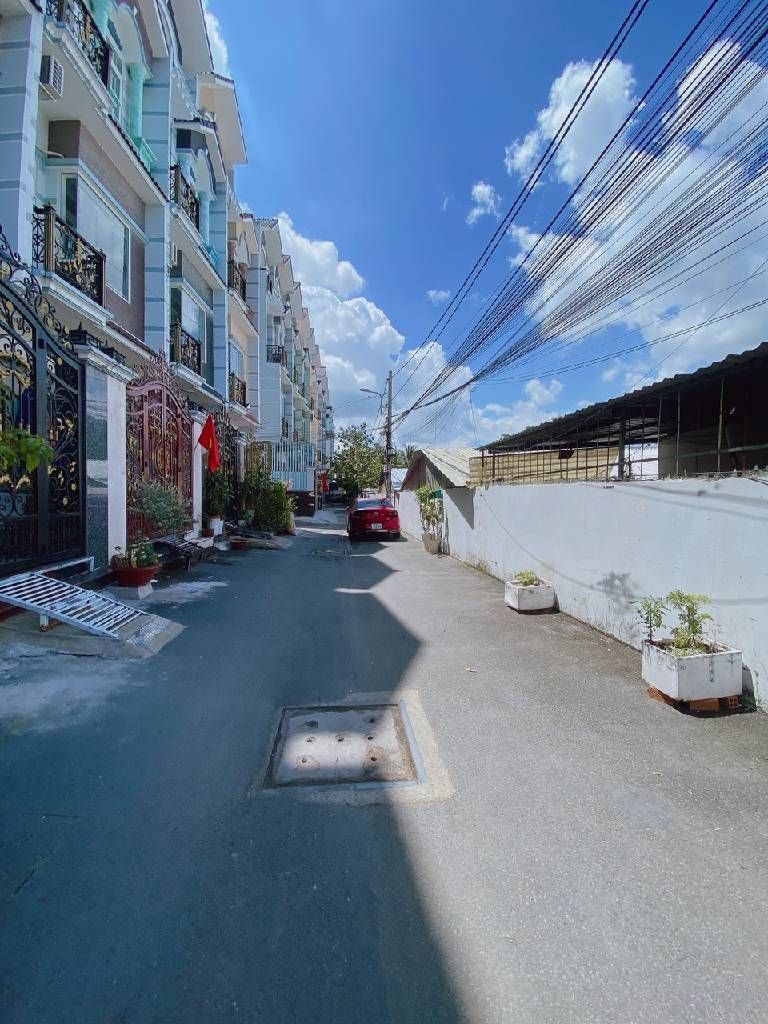 Nhà An Dương Vương Q8 60m² 6.65 tỷ - Ô tô vào tận nhà, sẵn sàng ở ngay!