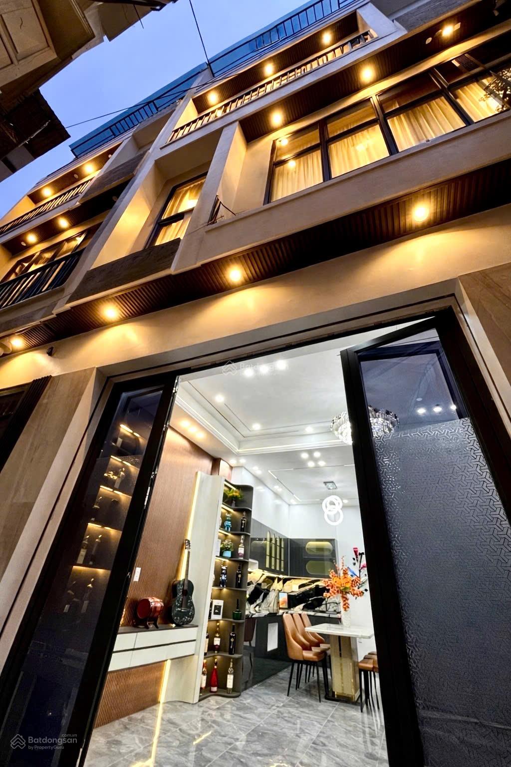 Nhà Lô Góc 45m² 4 Tầng - Kinh Doanh Tốt, Vị Trí Vàng Trần Nguyên Hãn, Hải Phòng