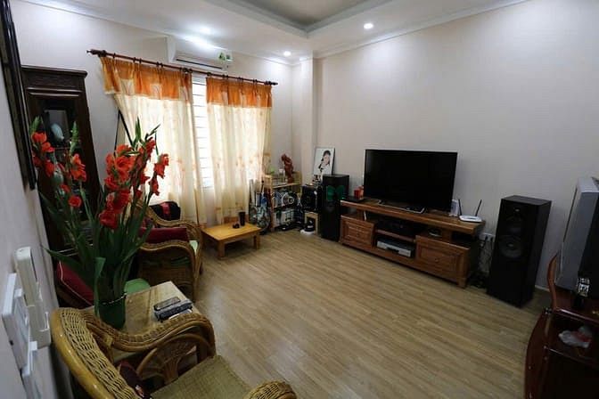 Nhà Riêng Ngõ Minh Khai, HBT 44.3m² giá 11 tỷ - Sẵn sàng ở ngay!