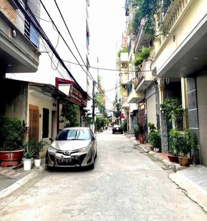 Bán nhà Vạn Phúc Hà Đông 46m² giá 10.5 tỷ - Ô tô vào nhà!