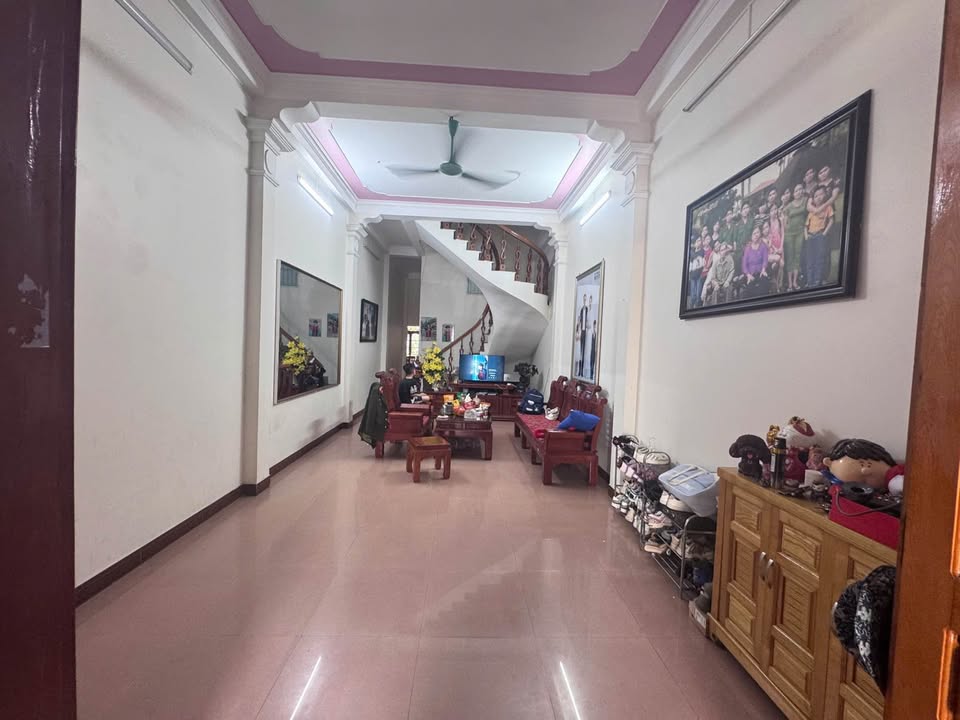 Nhà 3 tầng 56m² Trần Bình Trọng, Lào Cai - Sổ hồng sẵn sàng