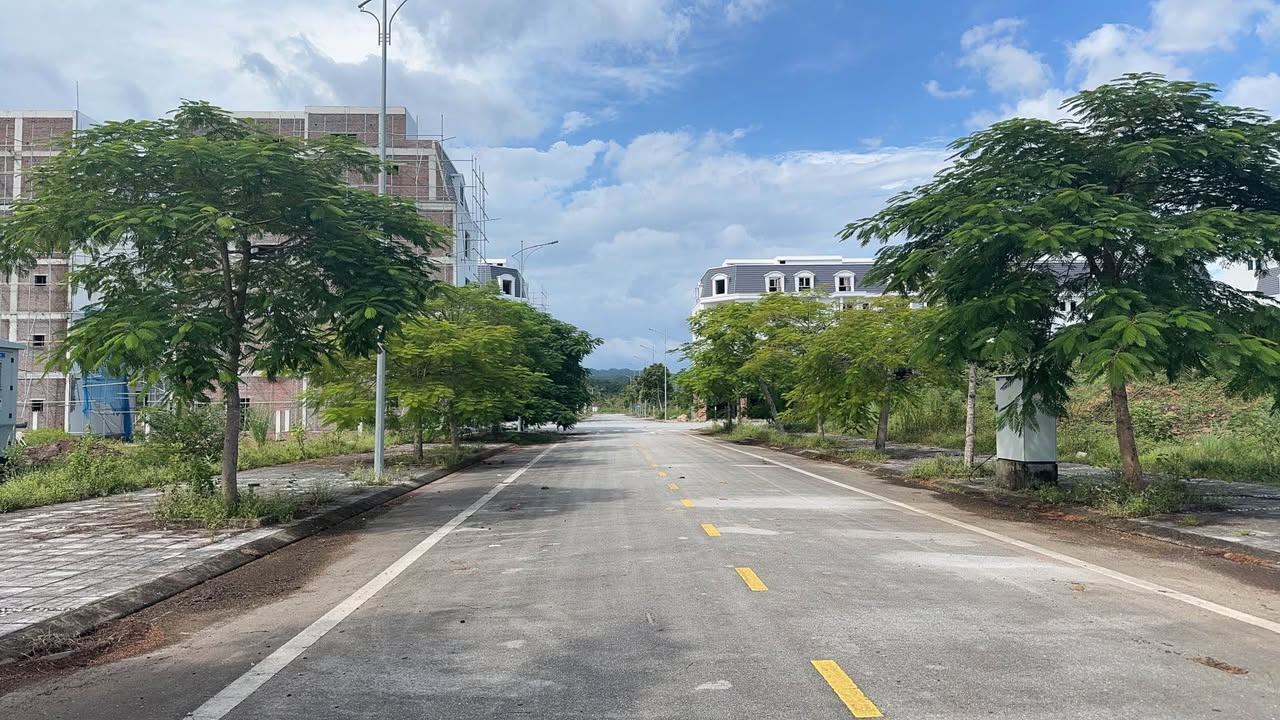 Đất nền KĐT Vinaconex Hải Yên 102m² - Sổ đỏ sẵn sàng, view công viên!