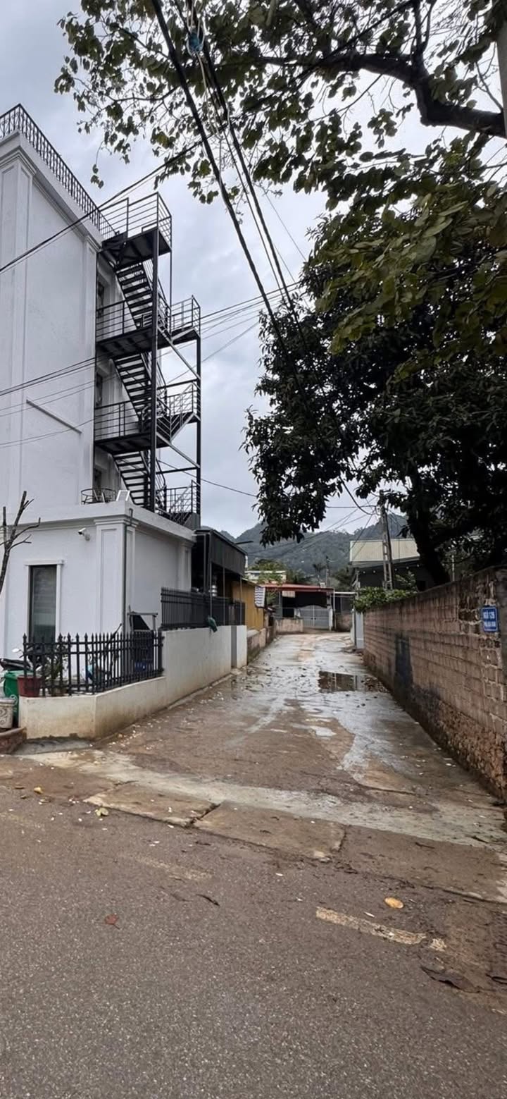 Đất nền Phố Đi Bộ Mộc Châu 155m² - Sổ đỏ chính chủ